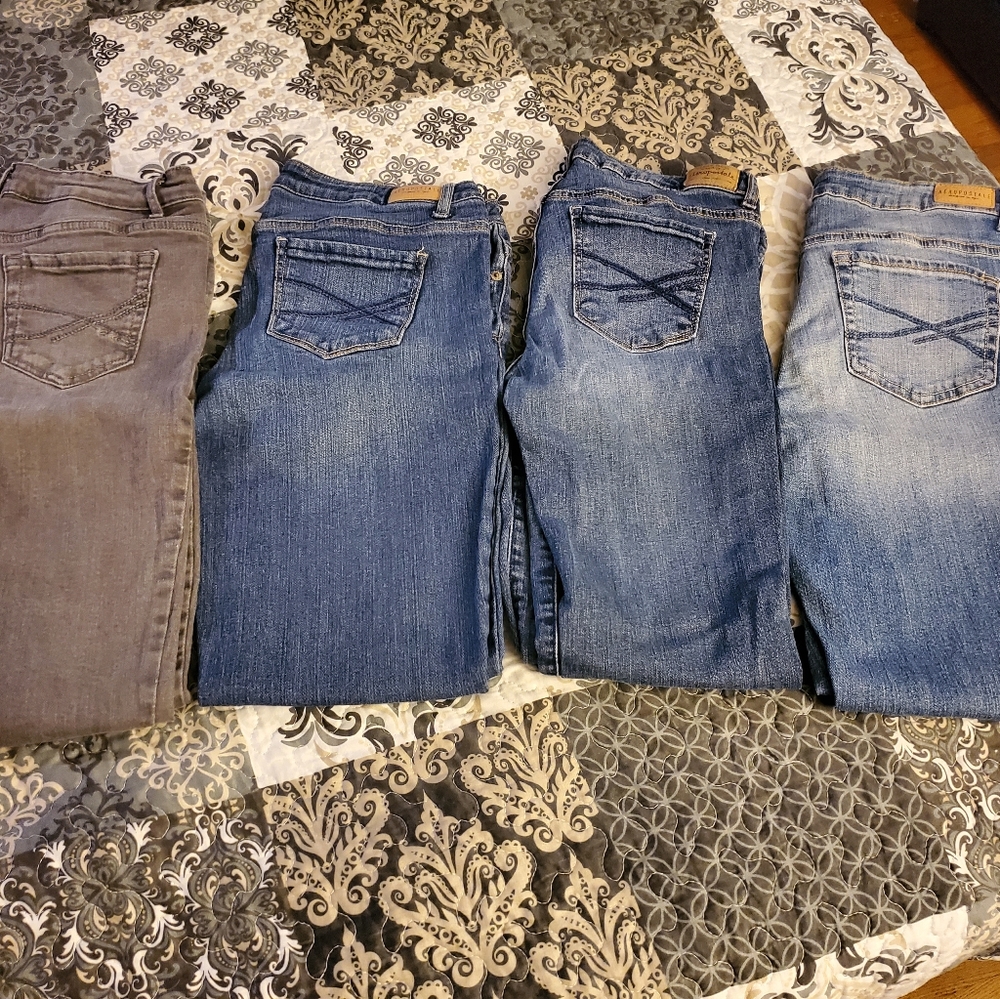 Multiple pair of Aeropostal Jeans Jeggings